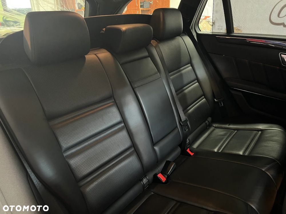 Mercedes-Benz Klasa E 63 AMG AMG AMG Speedshift MCT AMG Performance Package - 20