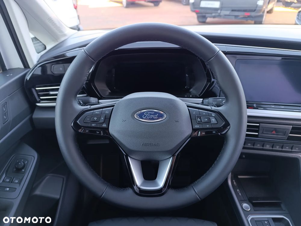 Ford Transit Connect - 25