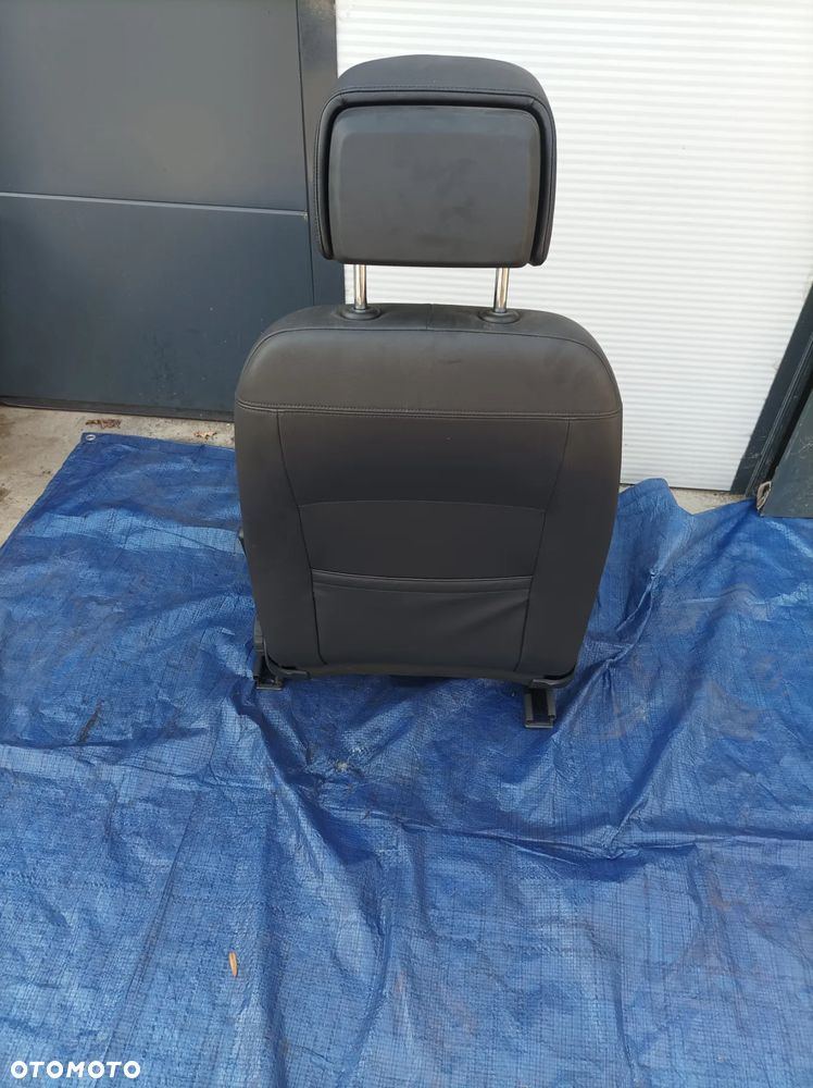 VW Passat B8 kombi  fotele kanapa komplet skóra alcantara - 9