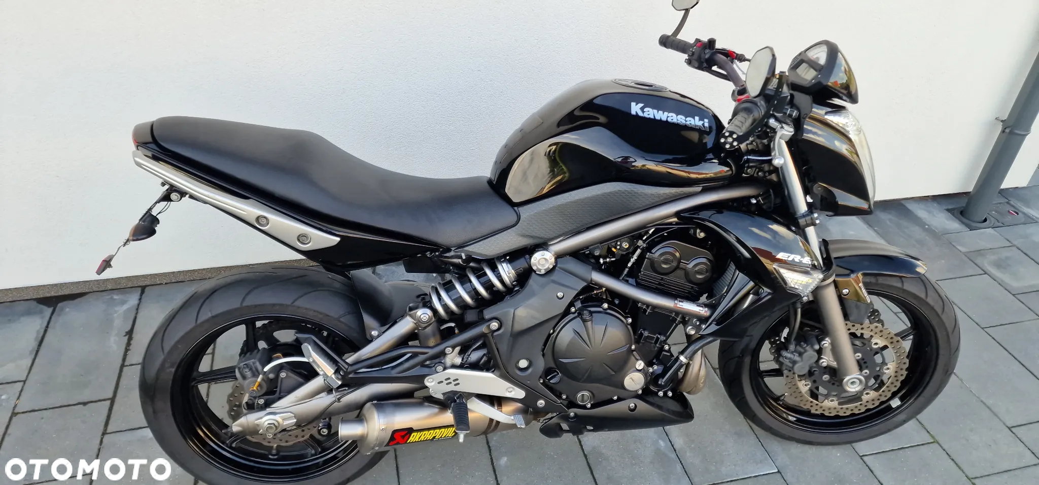 Kawasaki ER - 10