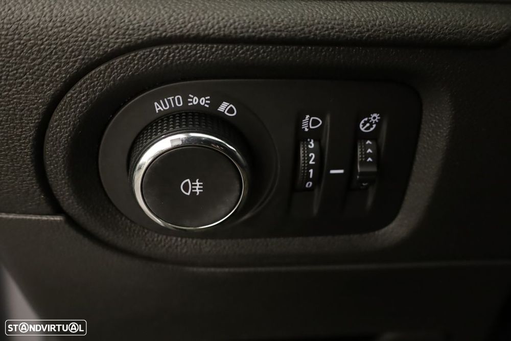 Opel Grandland 1.2 T Elegance AT - 18