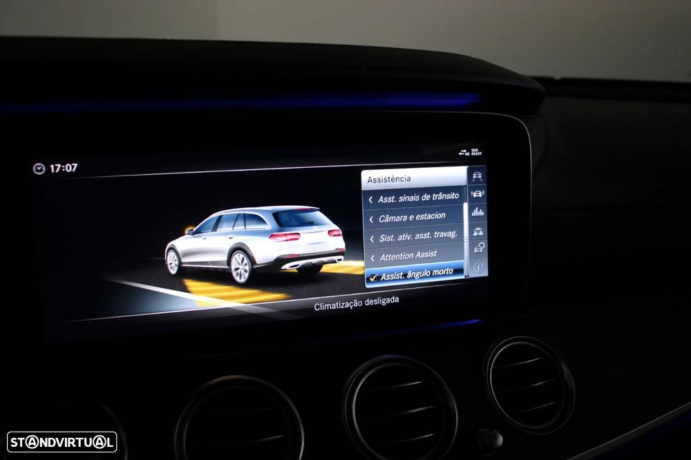 Mercedes-Benz E 220 d 4-Matic All Terrain Avantgarde - 21