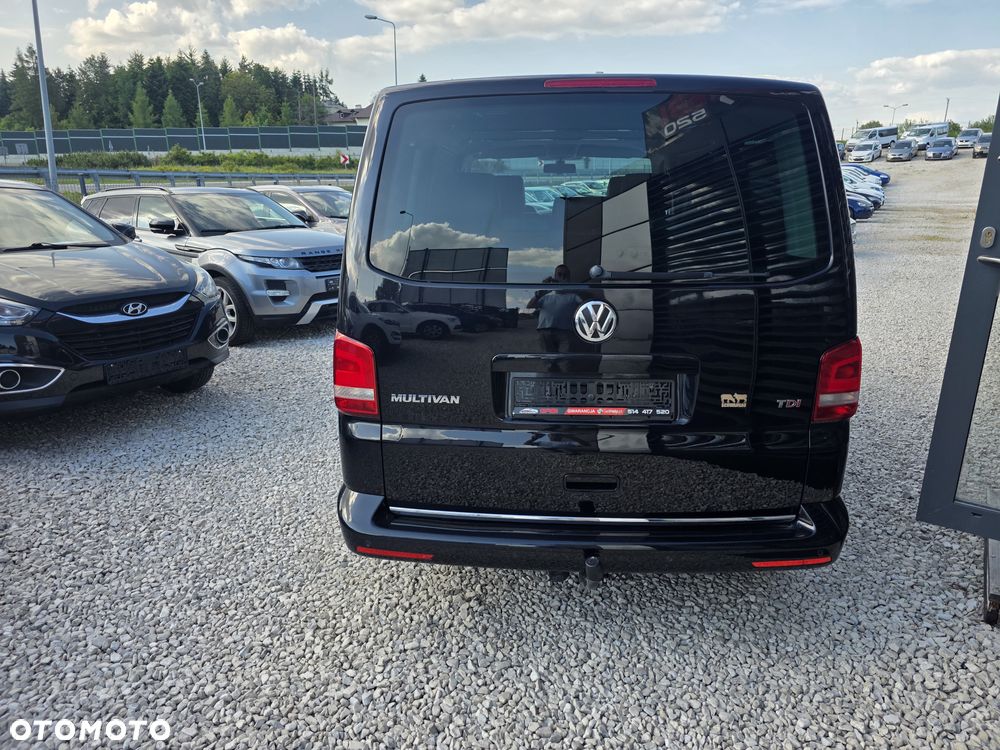 Volkswagen Multivan - 8