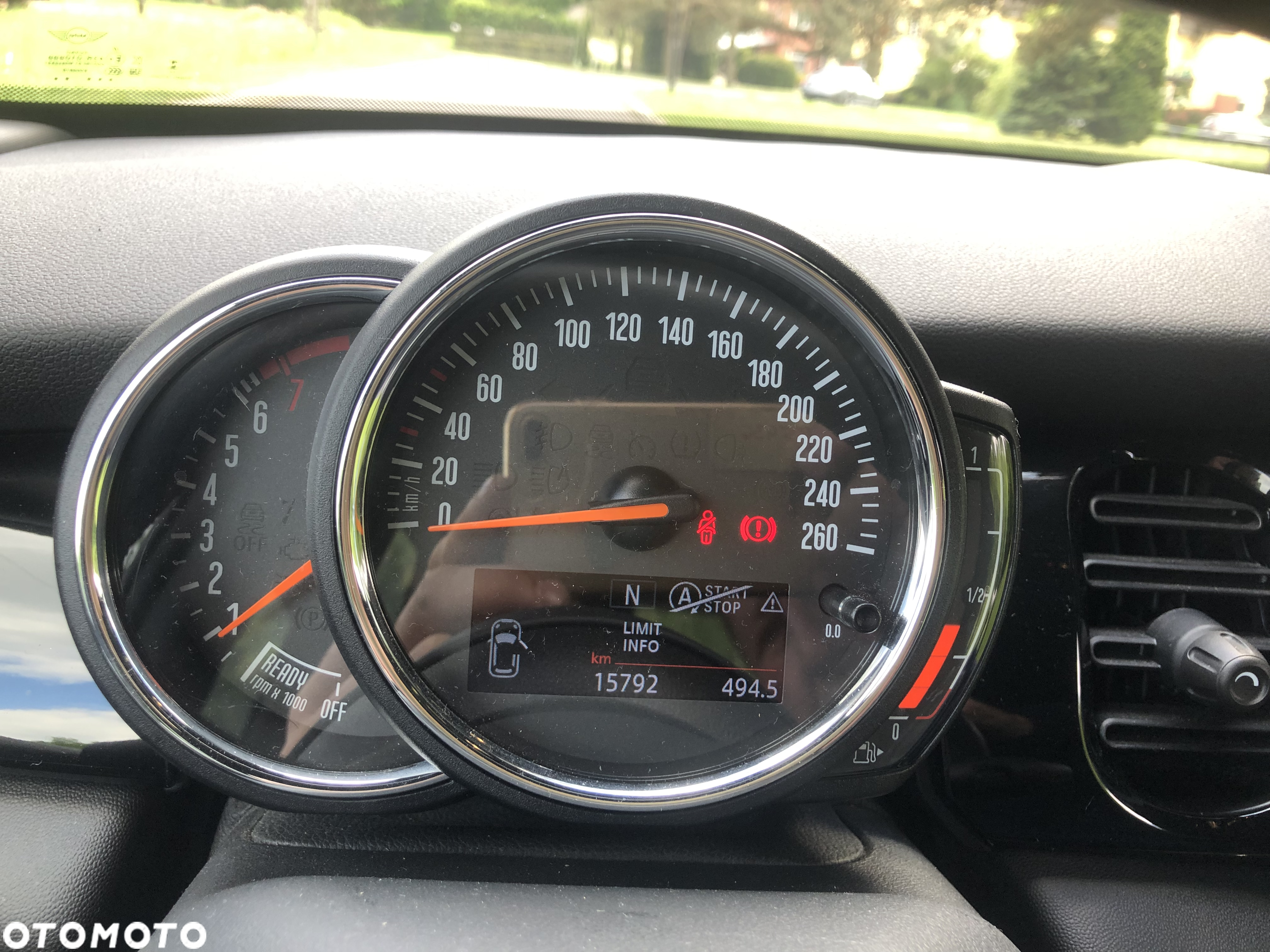 MINI Cooper Essential Trim - 17