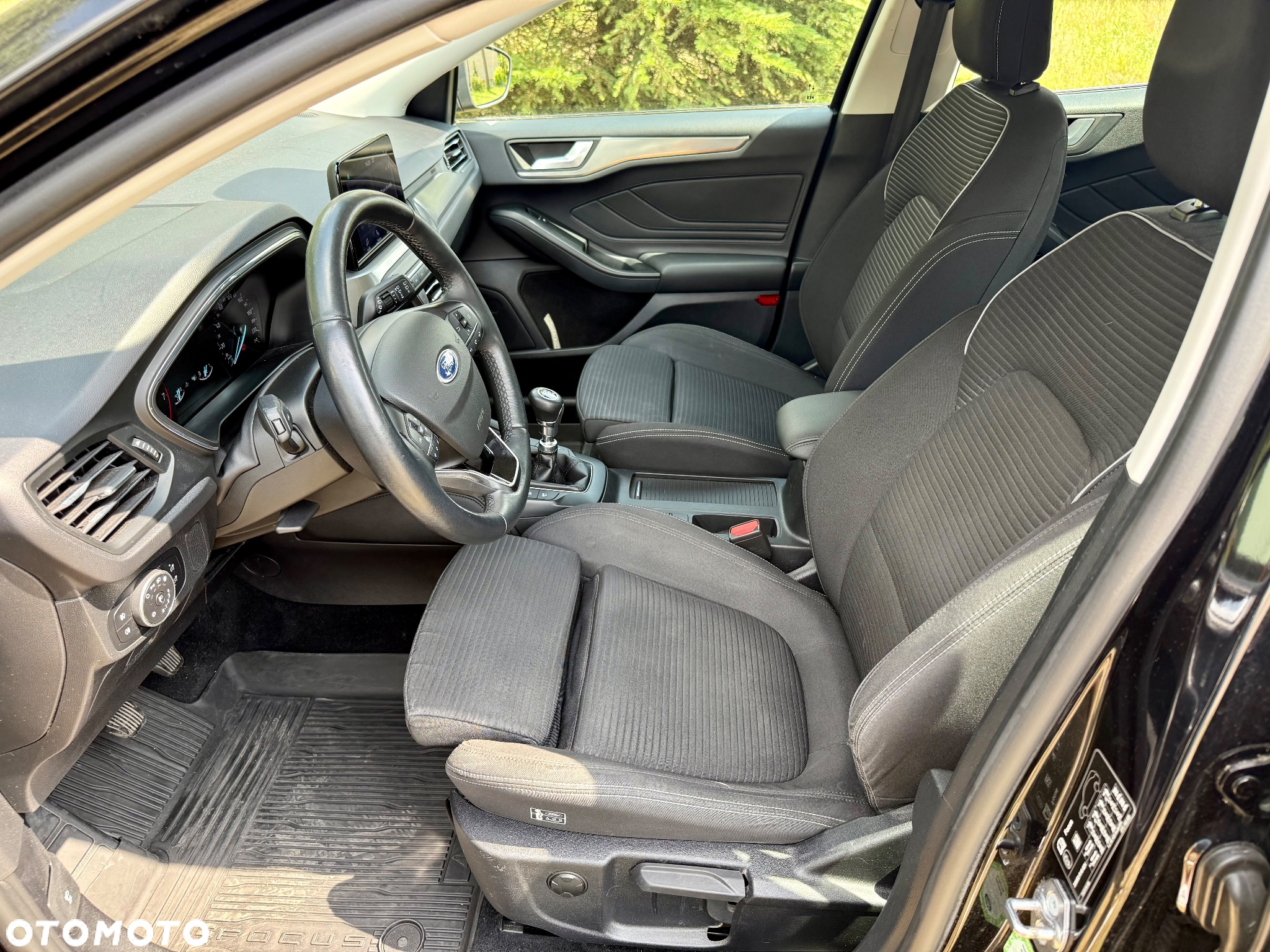Ford Focus 1.5 EcoBoost Titanium - 16