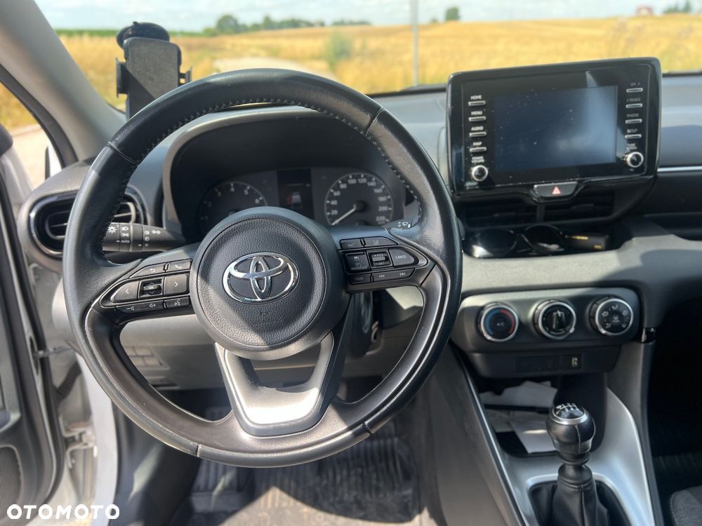 Toyota Yaris 1.5 Premiere Edition - 29