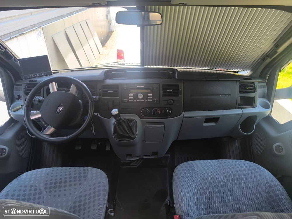 Challenger Genesis Cama central - 5