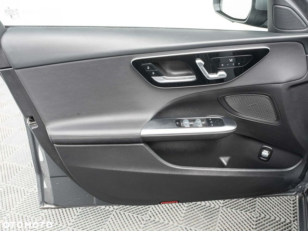 Mercedes-Benz Klasa C 220 d 9G-TRONIC 4Matic - 10
