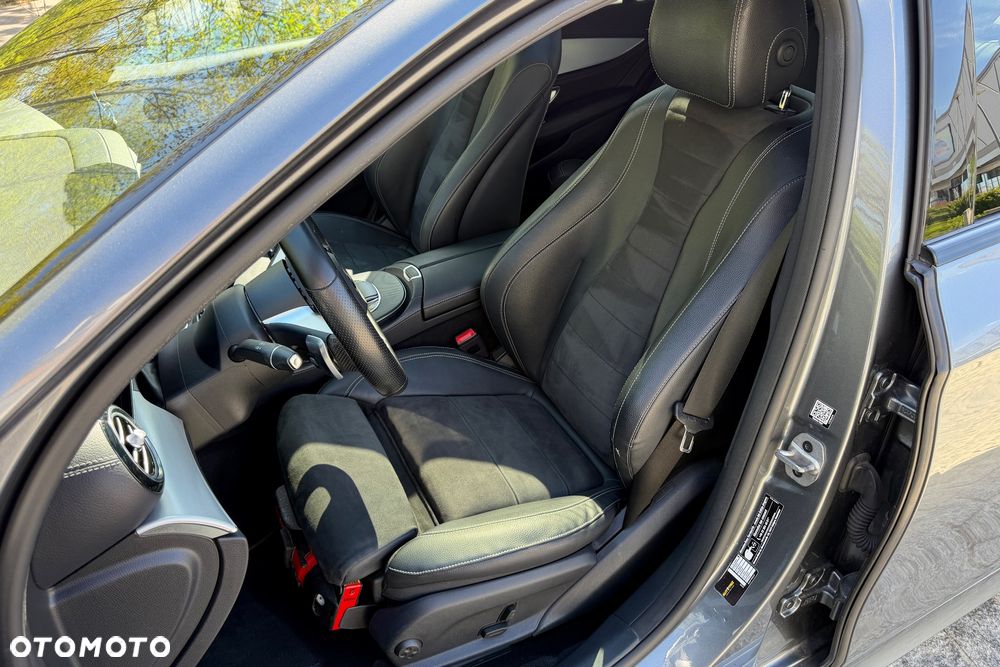 Mercedes-Benz Klasa E 220 d 4-Matic AMG - 14