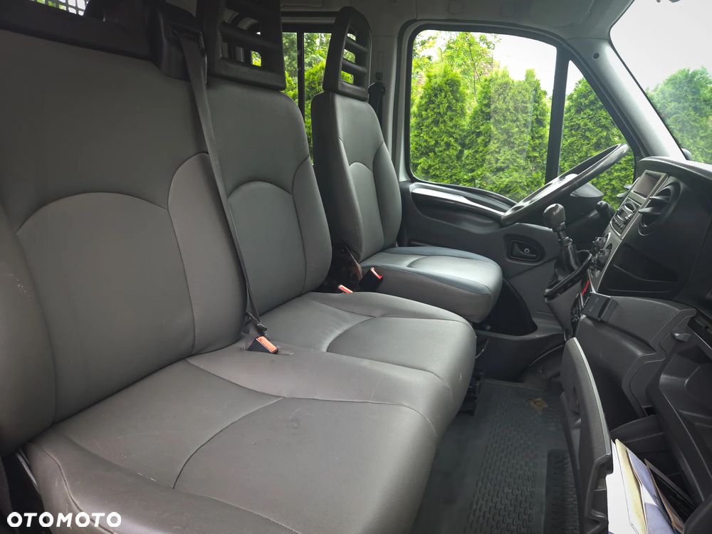 Iveco DAILY 40C15D - 35