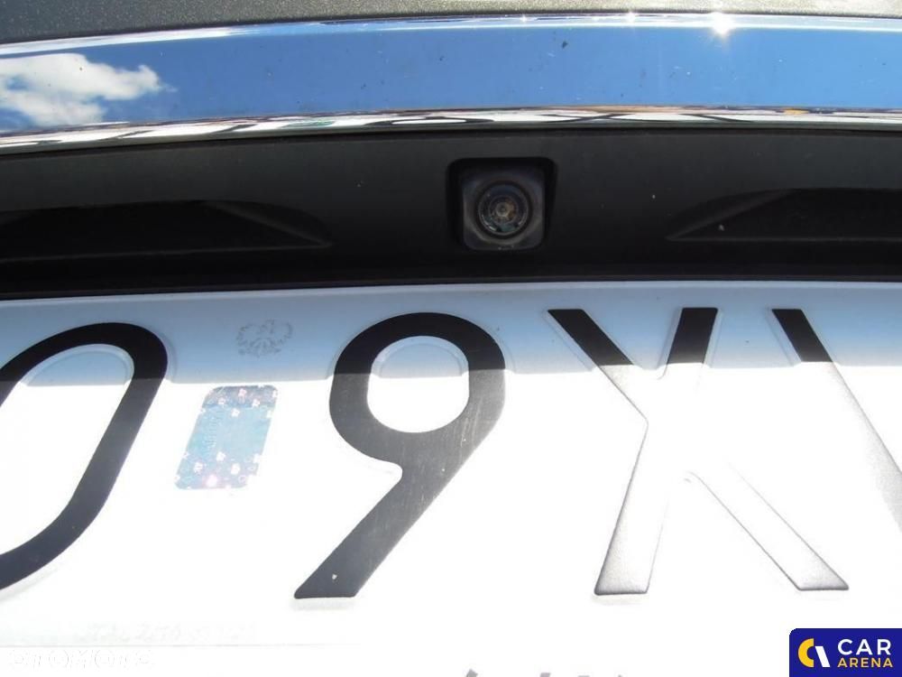 Toyota Corolla - 21