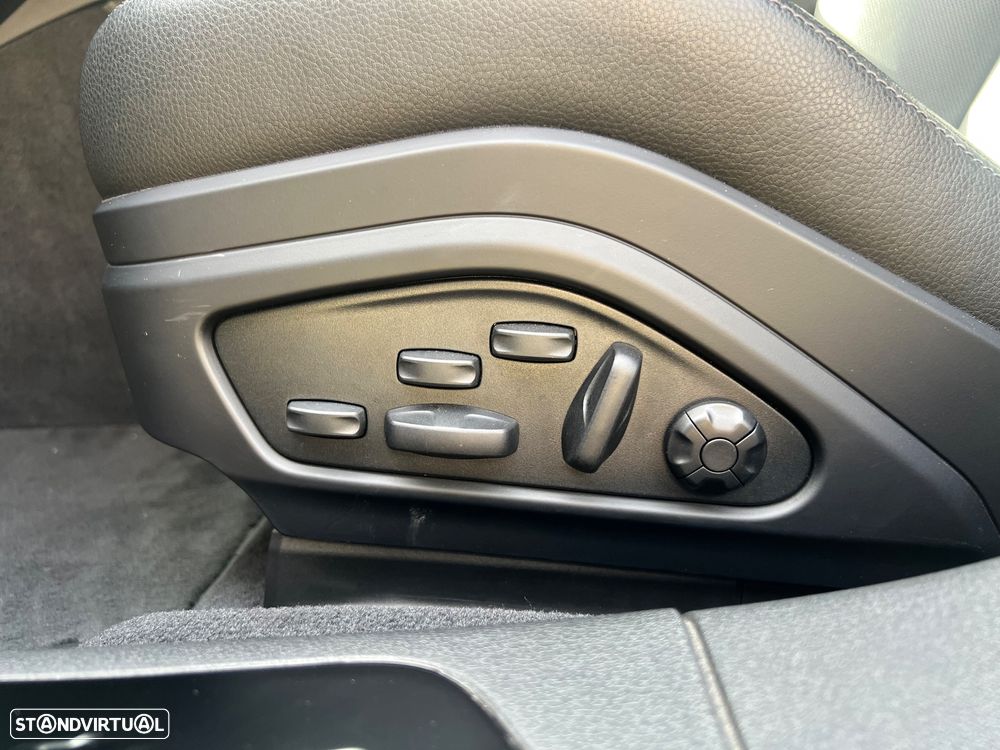 Porsche Panamera 4 E-Hybrid Platinum Edition com PDLS - 14