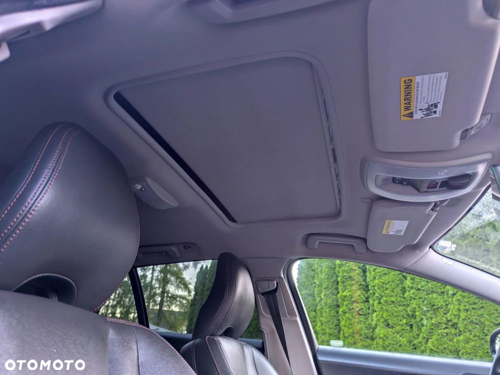 Volvo V60 Cross Country T5 AWD Momentum - 32