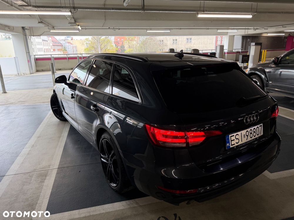 Audi A4 Avant 2.0 TDI S tronic - 22
