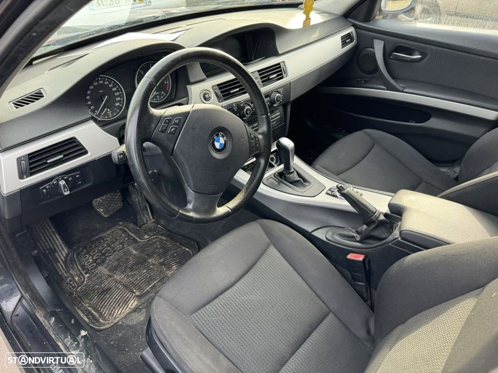 Bmw E90 320D para peças - 8