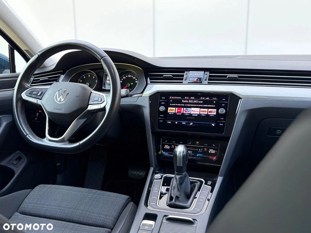 Volkswagen Passat 1.5 TSI EVO Business DSG - 32