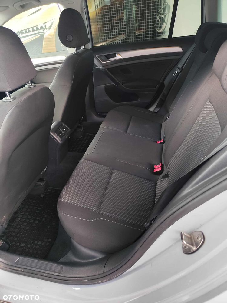 Volkswagen Golf 1.6 TDI BMT Comfortline - 5