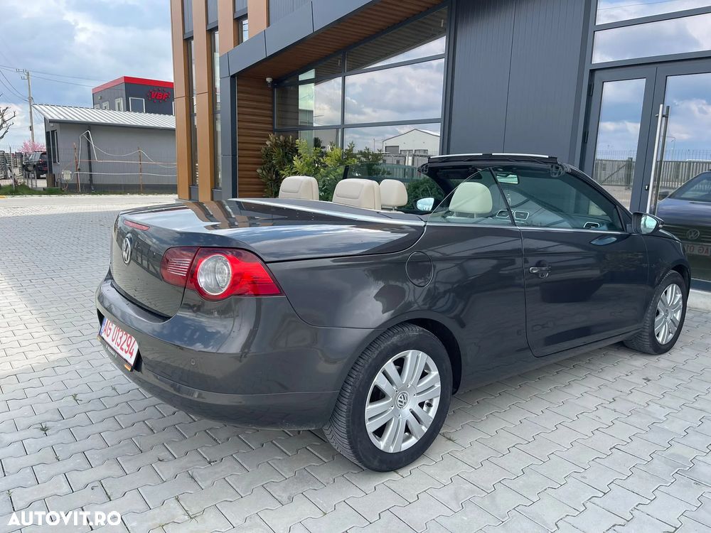 Volkswagen Eos 2.0 TDI DPF Exclusive - 13