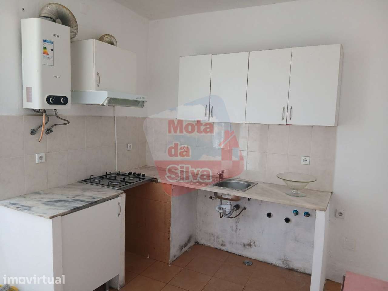 Excelente Apartamento T2 no Centro histórico de Portalegre - Grande imagem: 2/18