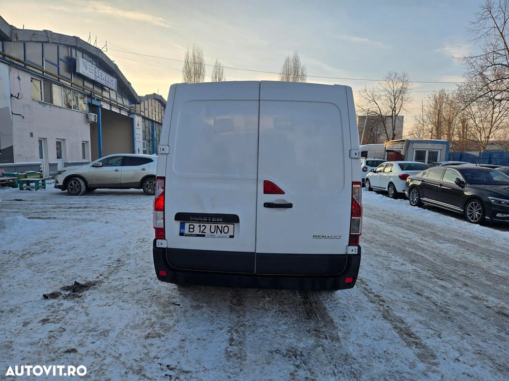 Renault Master L2HI 2.2 DCi 136 CP - 3