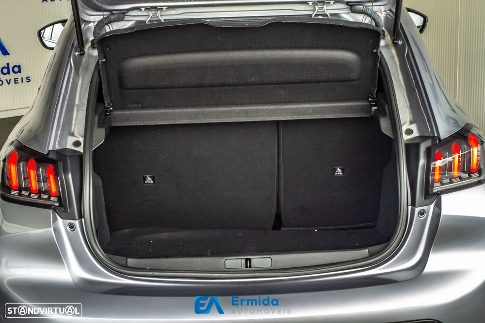 Peugeot 208 1.2 PureTech GT EAT8 - 23