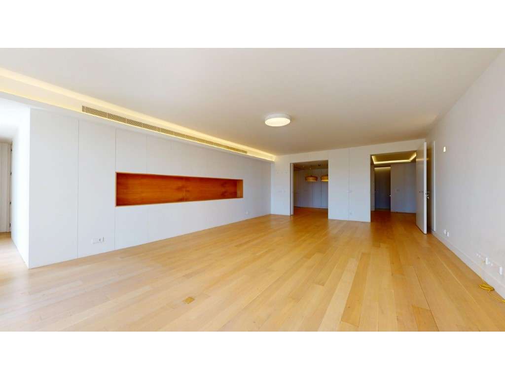 Apartamento T3 na Estrela - Grande imagem: 2/25
