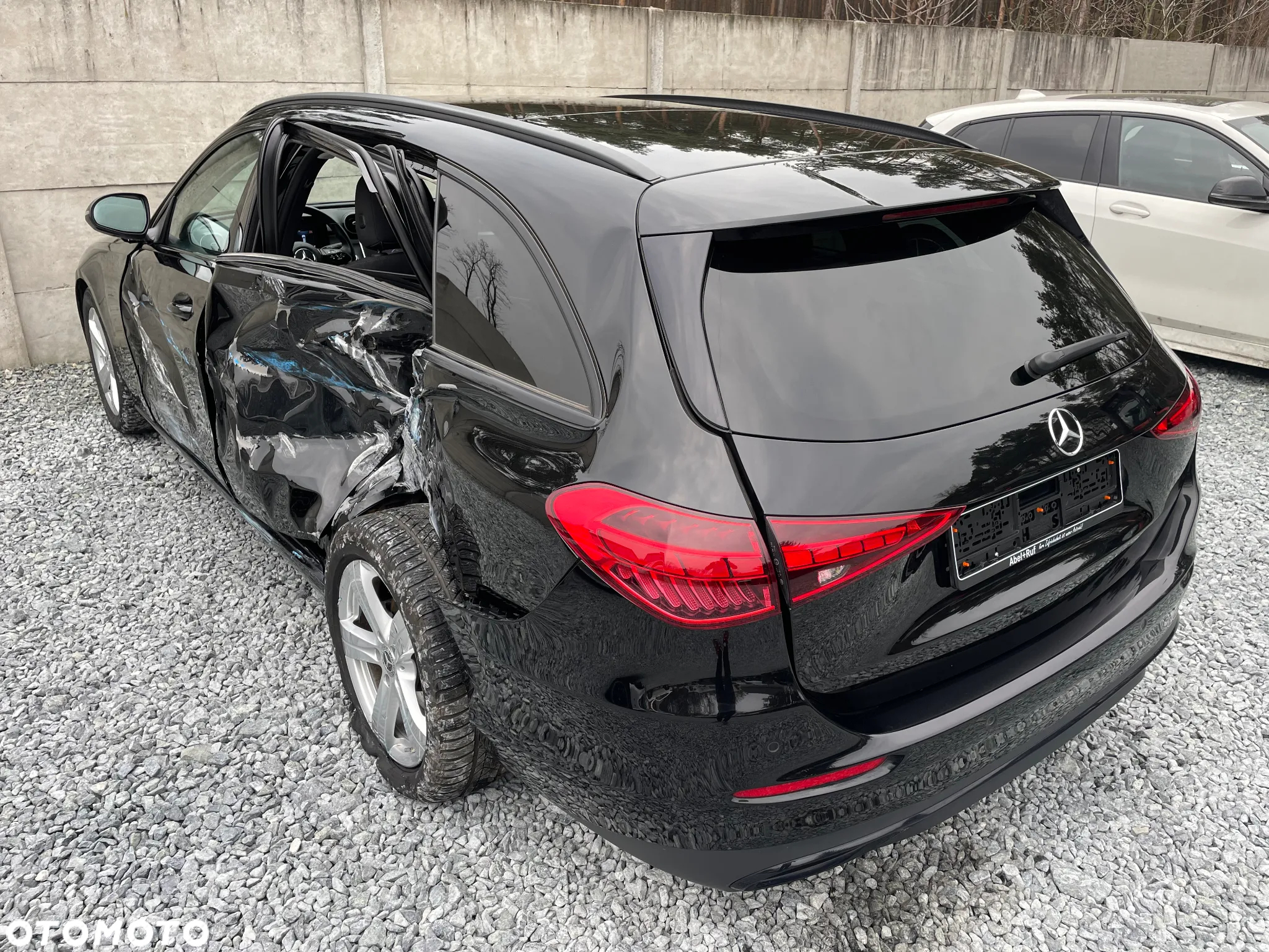 Mercedes-Benz Klasa C 200 d T 9G-TRONIC - 9