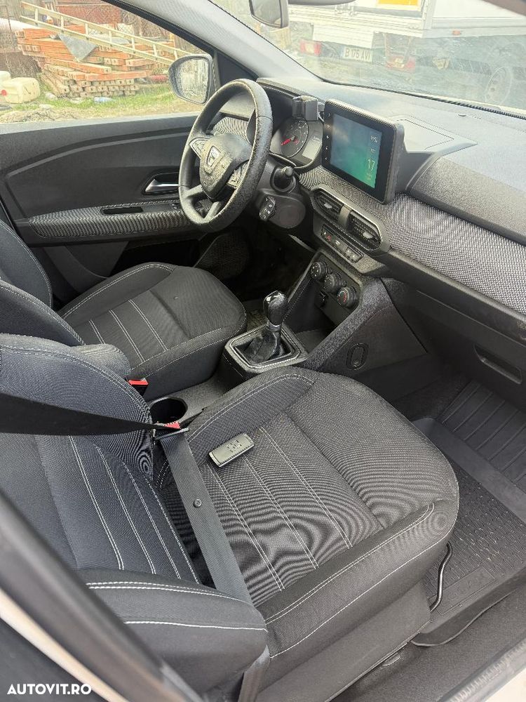 Dacia Logan TCe 90 CVT Prestige - 5