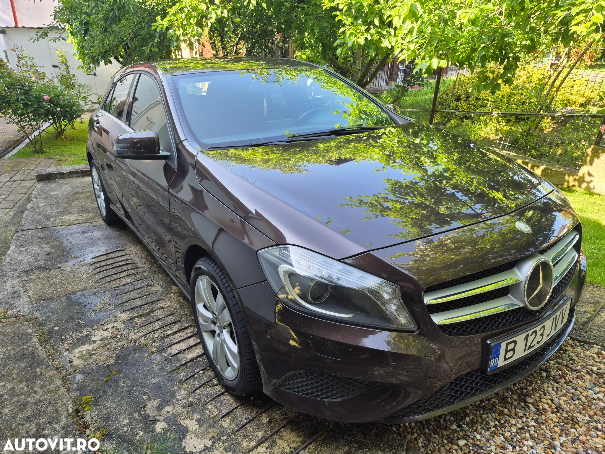 Mercedes-Benz A - 5
