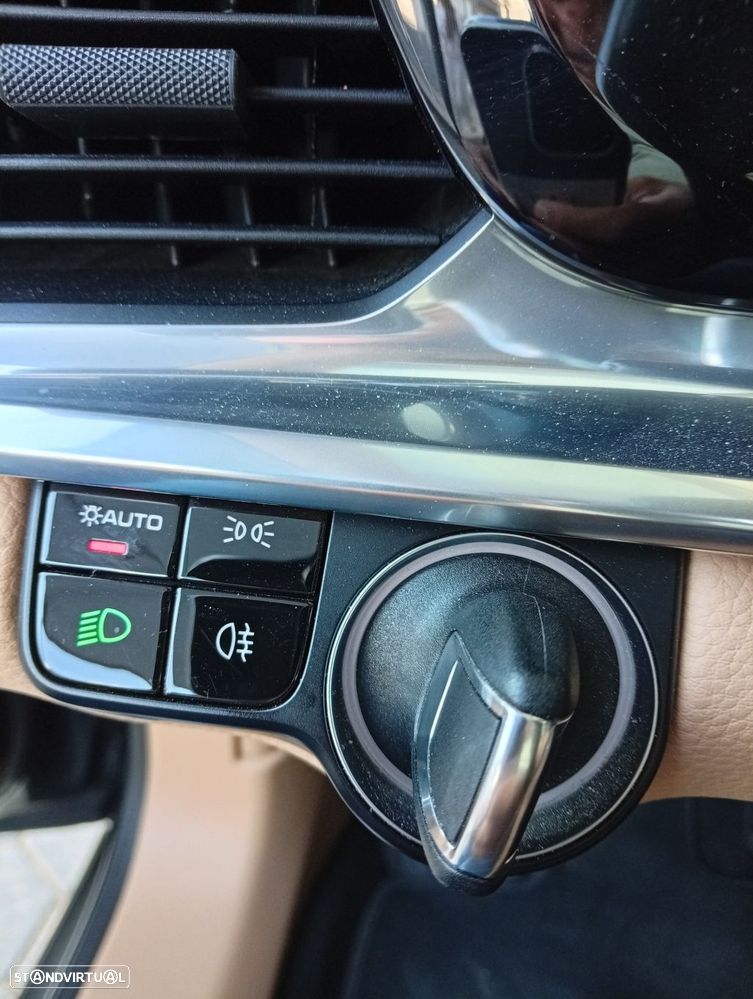 Porsche Panamera Sport Turismo 4 E-Hybrid Platinum Edition - 13