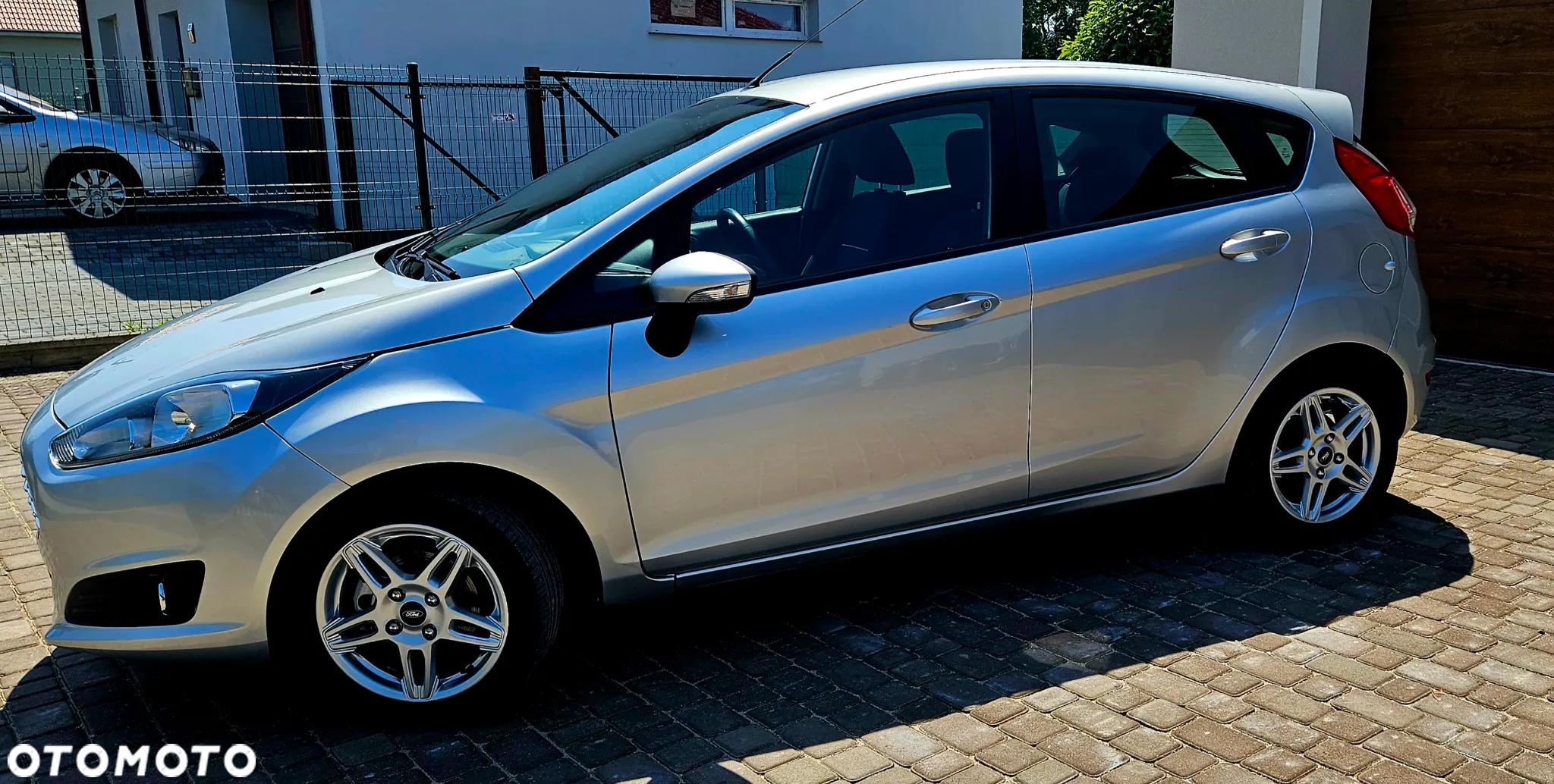 Ford Fiesta 1.0 Celebration - 5