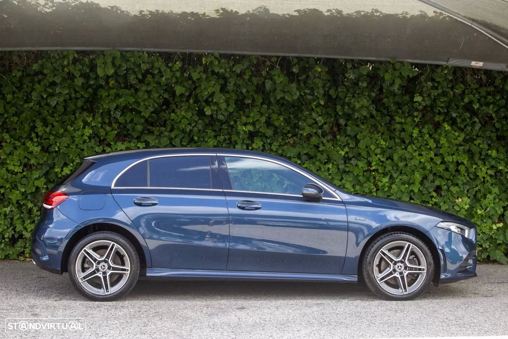 Mercedes-Benz A 250 e AMG Line - 7