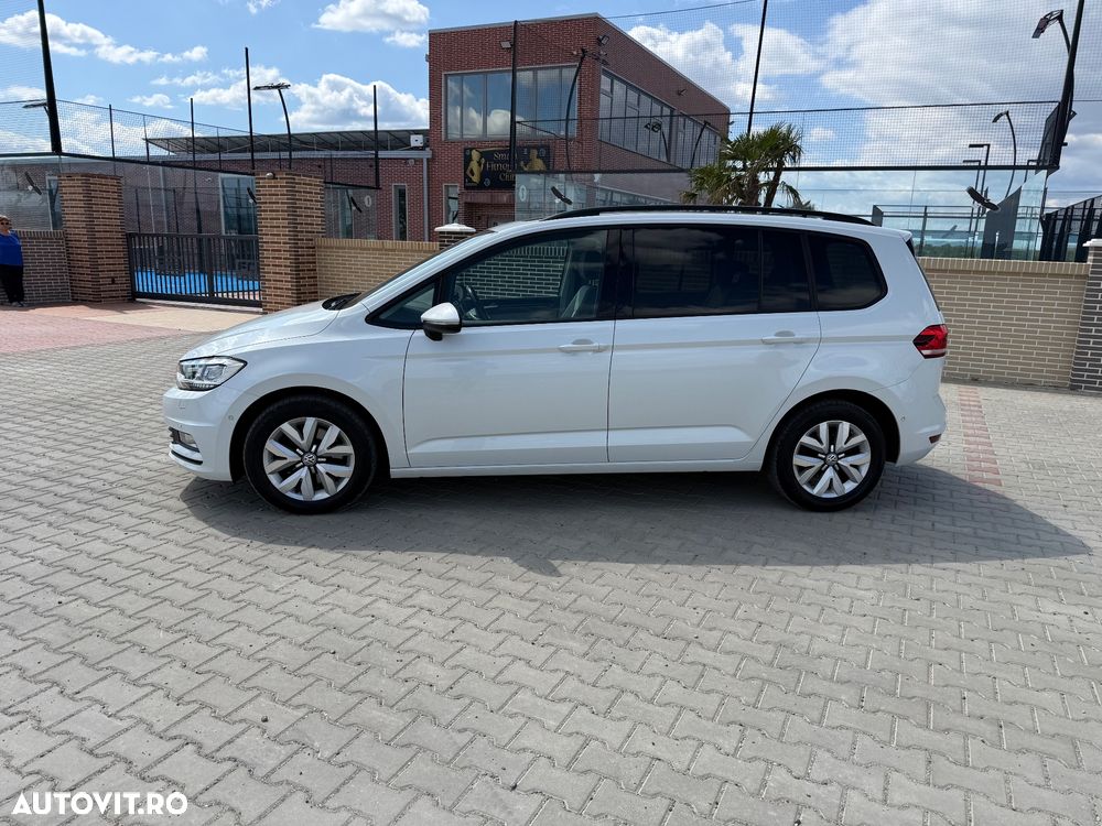 Volkswagen Touran 2.0 TDI DSG Comfortline - 5