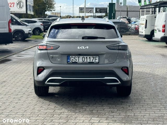 Kia XCeed 1.6 T-GDI Tribute DCT - 10