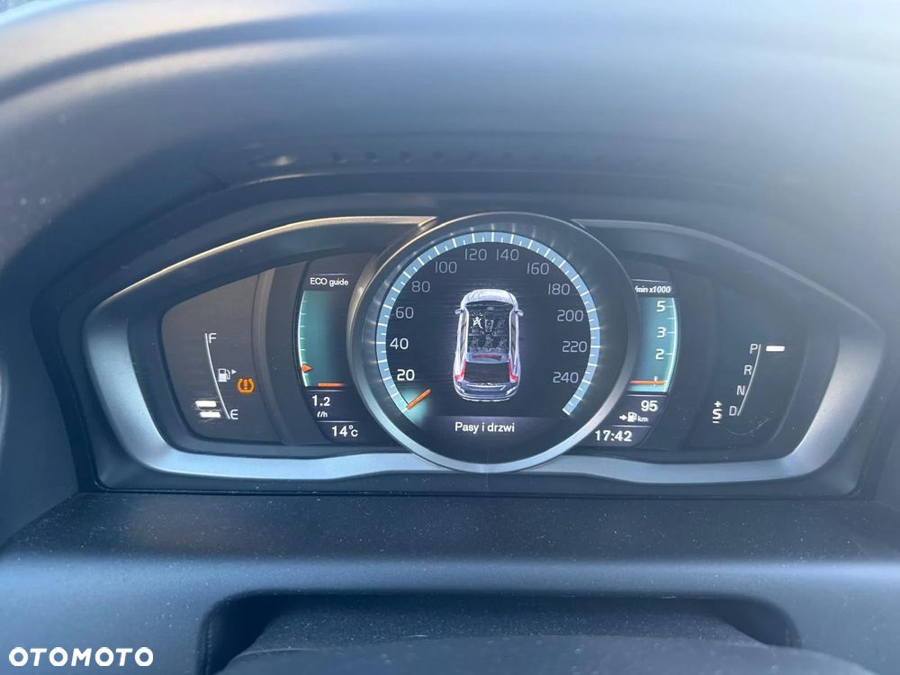 Volvo XC 60 D3 Geartronic Kinetic - 9