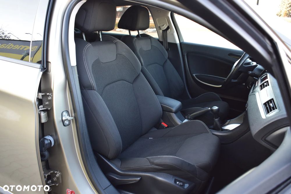 Citroën C5 2.0i 16V Dynamique - 23