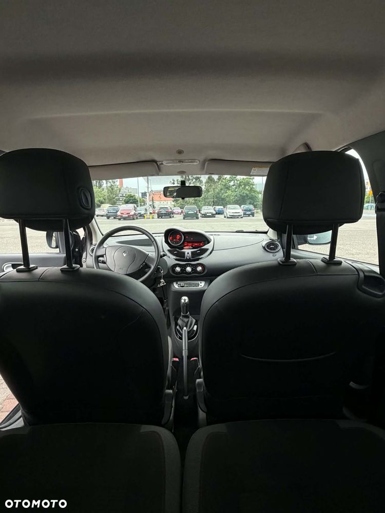 Renault Twingo dCi 85 Dynamique - 10