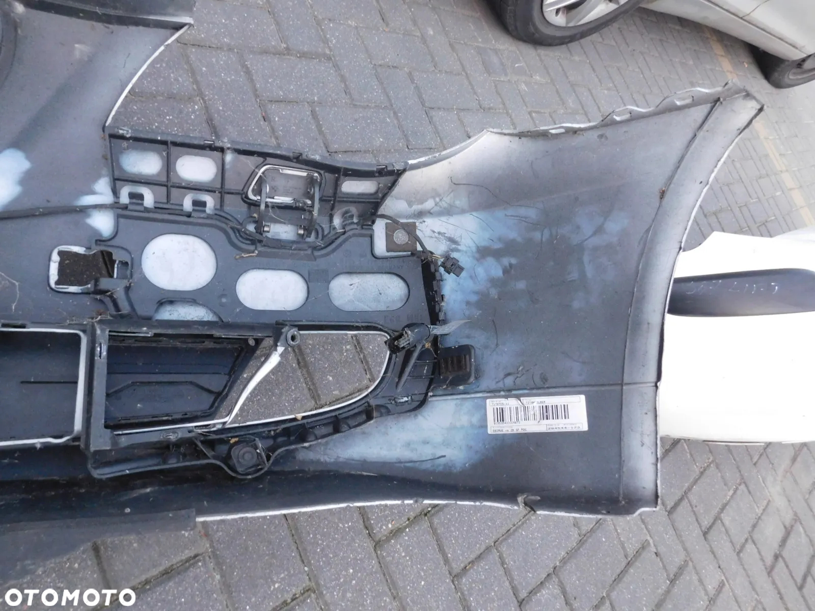 zderzak przód przedni BMW E60 E61 LIFT xenon - 23