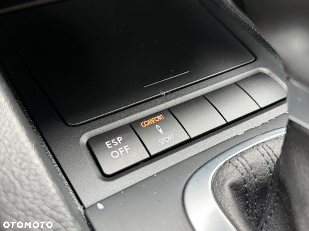 Volkswagen Scirocco 1.4 TSI DSG Edition - 23