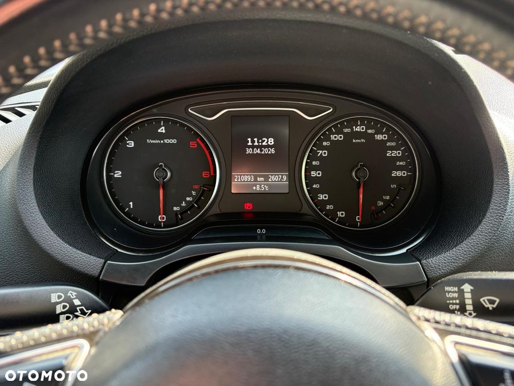 Audi A3 3-drzwiowe 2.0 TDI Ambiente - 24