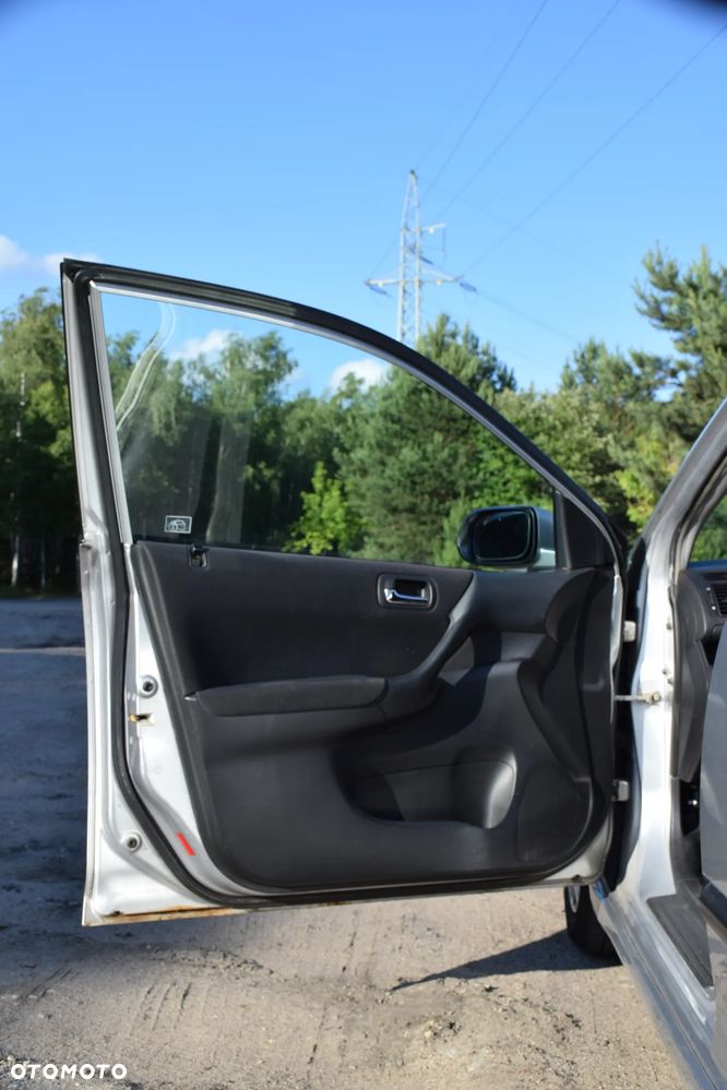 Honda Civic 1.4i S - 17