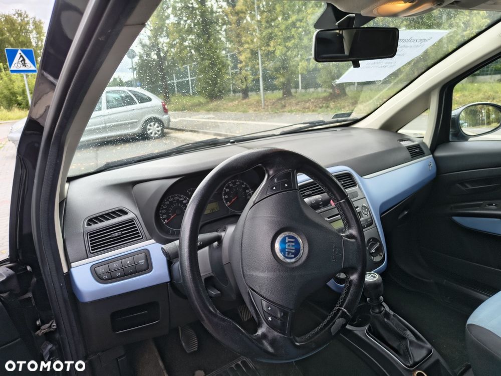 Fiat Grande Punto - 6