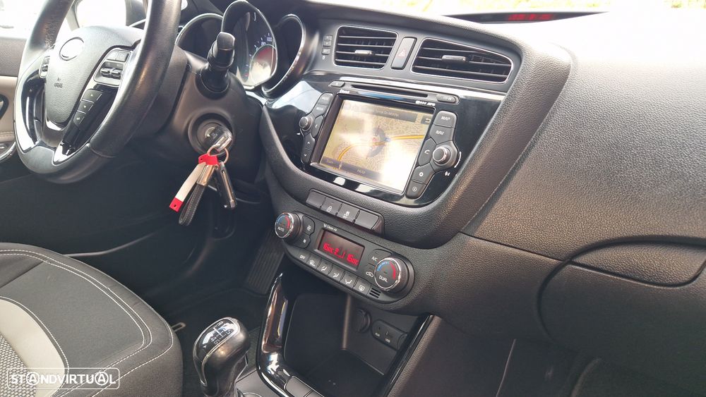 Kia Ceed SW 1.6 CRDi Prime - 18