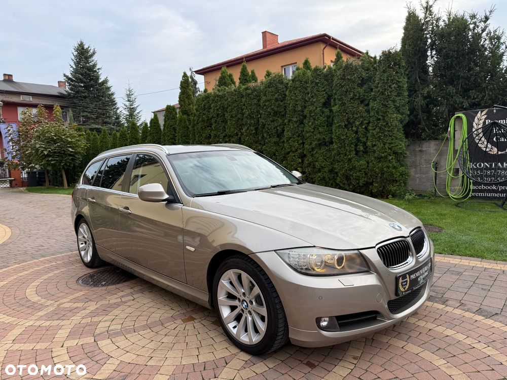 BMW Seria 3 320d Touring Sport-Aut Blue Performance Luxury Line - 3
