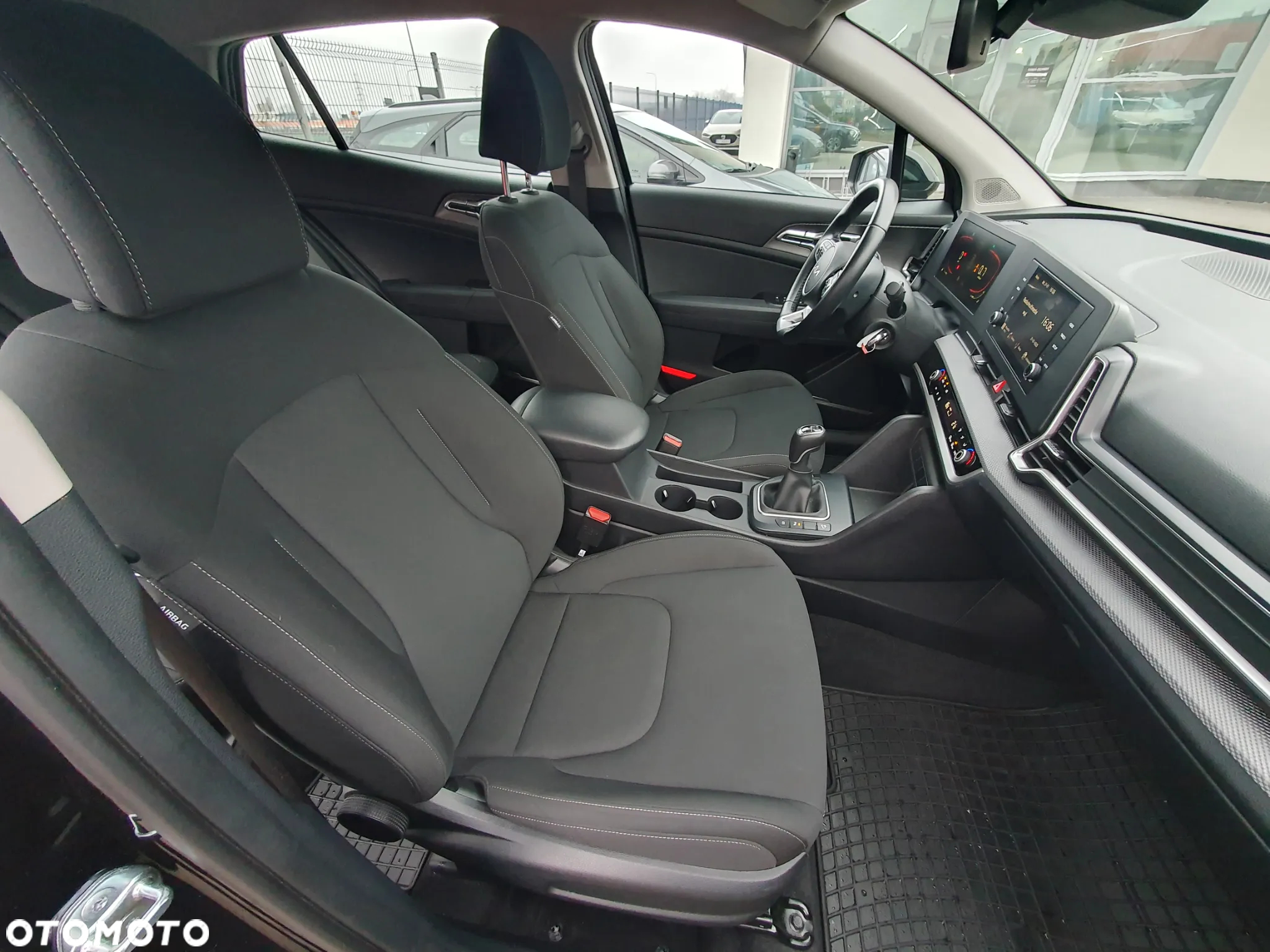 Kia Sportage 1.6 T-GDI M 2WD - 6
