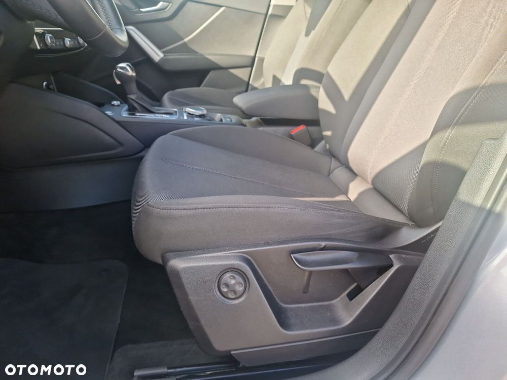 Audi Q2 35 TFSI Advanced S tronic - 13