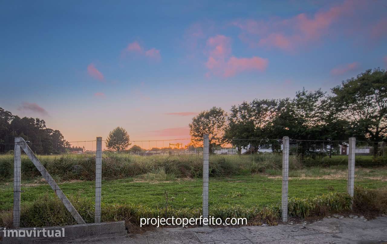 Lote de Terreno  Venda em Anta e Guetim,Espinho - Grande imagem: 2/5