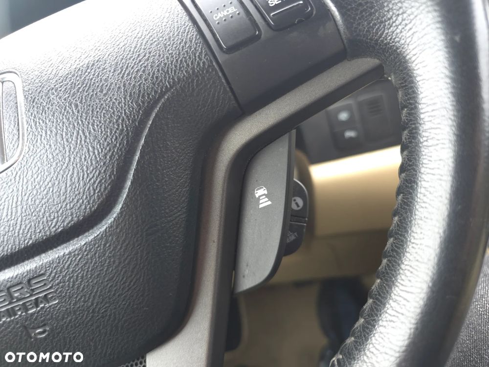 Honda CR-V 2.0 Executive NAVI - 23