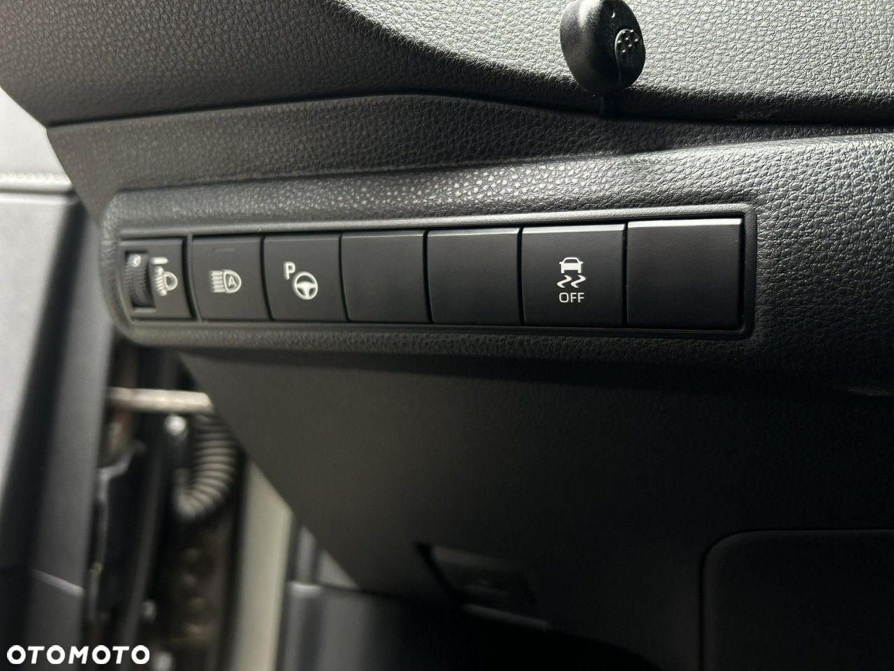 Toyota Corolla - 20