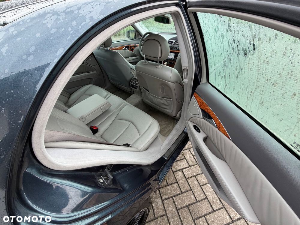 Mercedes-Benz Klasa E 320 CDI Elegance - 16